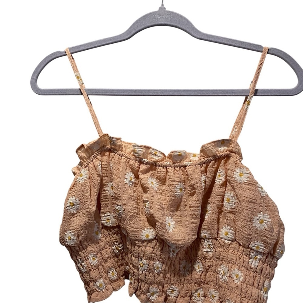 Forever 21 Smocked Ruffled Crop Top Tan Cream - Picture 1 of 3